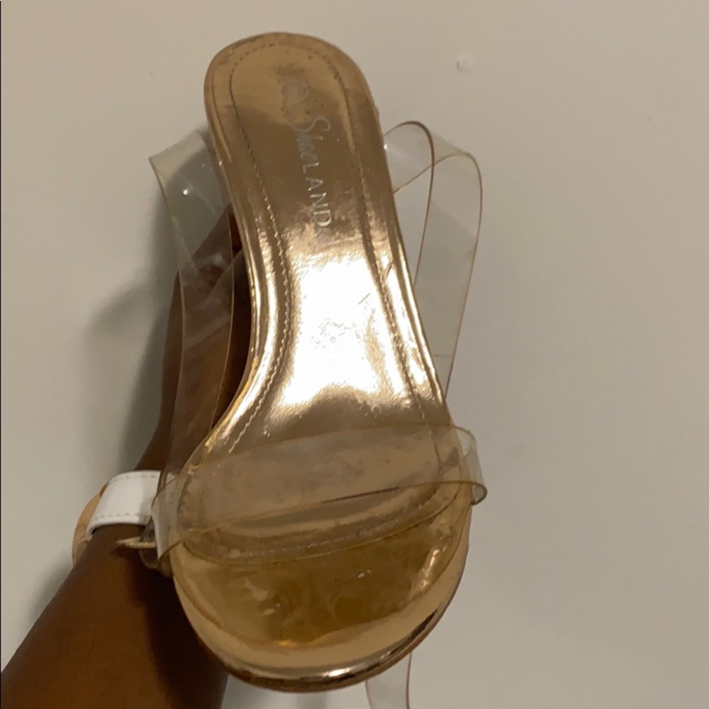Shoe - Picture 2 of 2